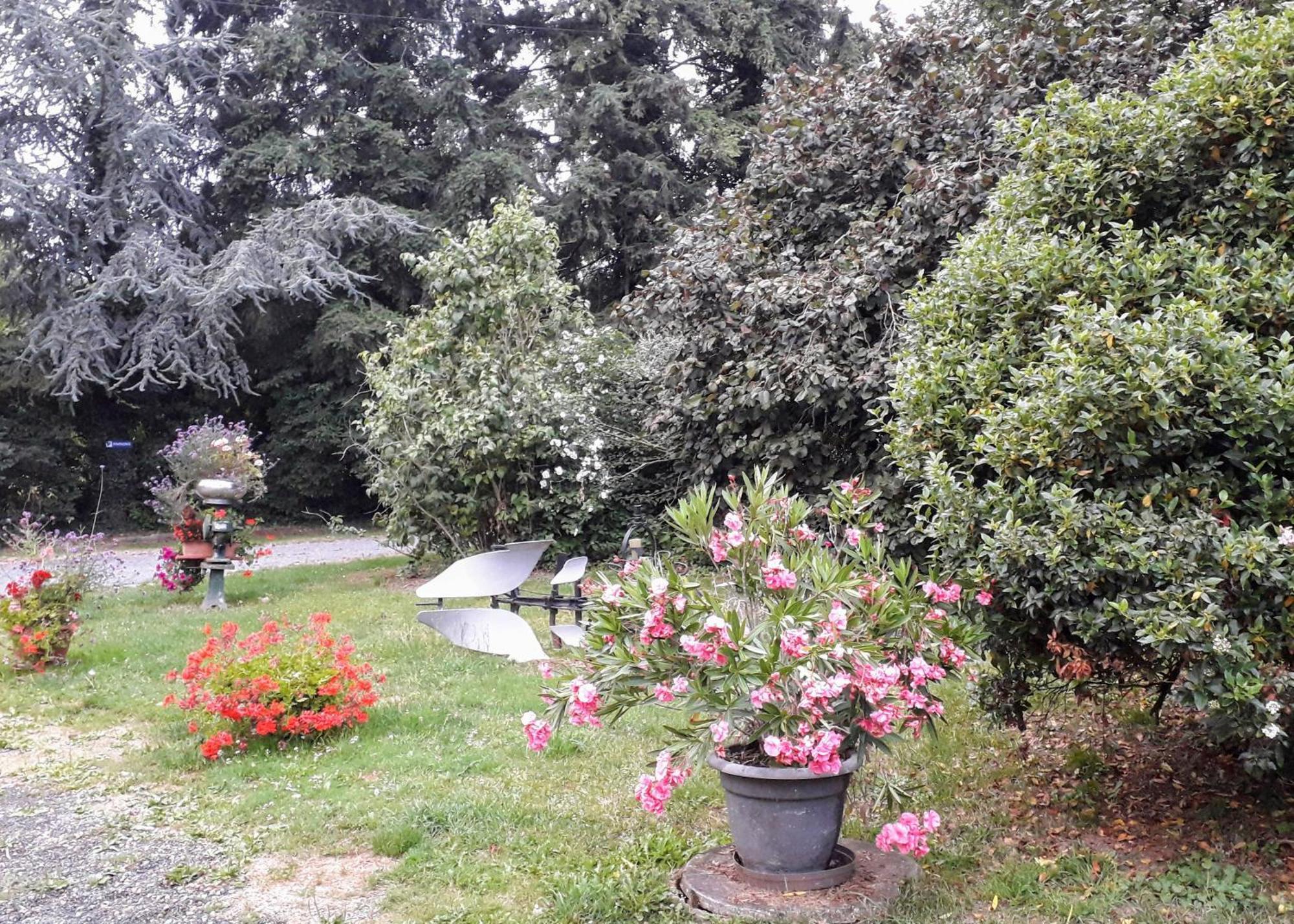 La Ferme Des Tertres Bed & Breakfast La Chapelle-pres-Sees Exterior photo